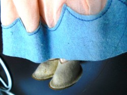 italy pink felt shoes